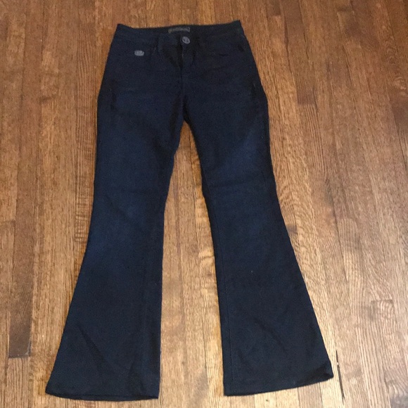 GUESS Mid Rise Authentic Flare Black Jeans - Picture 2 of 6
